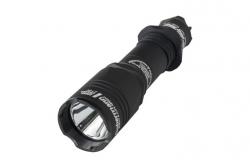 Картинка Фонарь Armytek Dobermann Pro / Black / XHP35 HI (Warm)