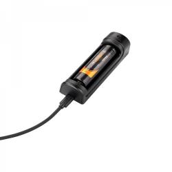Зарядное устройство 1*18650 или 26650 Fenix (Micro USB) Картинка Зарядное устройство 1*18650 или 26650 Fenix (Micro USB)